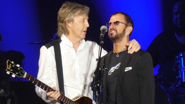 Foto notícia Paul McCartney confirma dueto com Ringo Starr em seu novo disco solo