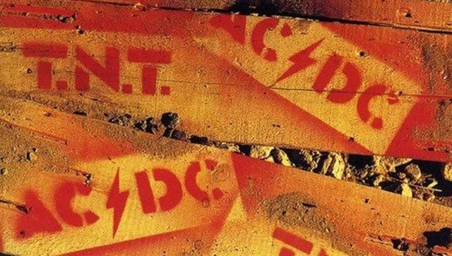 Foto notícia “T.N.T.” ultrapassa 1 bilhão de reproduções e reforça poder do AC/DC na era do streaming