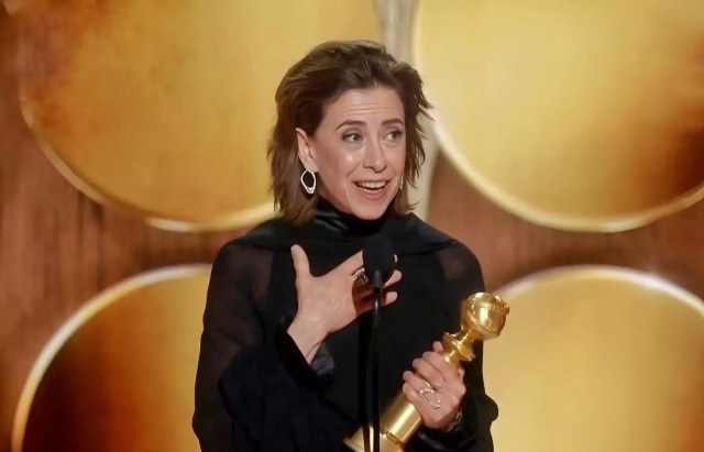 Foto da Notícia Fernanda Torres conquista o Globo de Ouro de Melhor Atriz de Drama